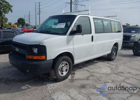 2012 Chevrolet Express 2500 Work Van z USA, uszkodzony, nr VIN 1GCWGFCA2C1121527